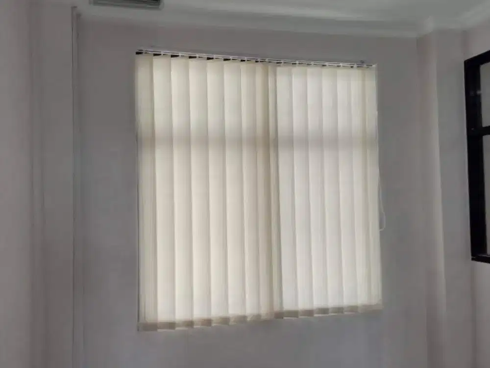 Distributor vertikal blind palembang