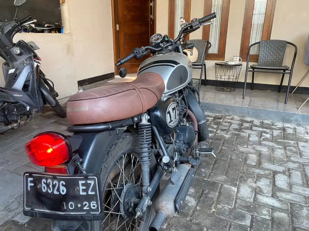 Dijual Motor Kawasaki W175 Lokasi Kota Semarang