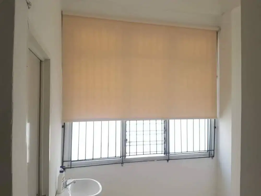 Distributor tirai kantor roller blind palembang