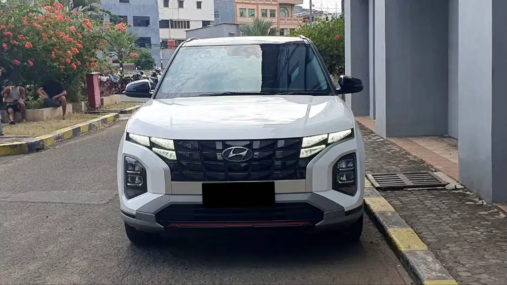 Hyundai Creta Prime Putih Sunroof Bluelink Bose 2022 Like New Low Km