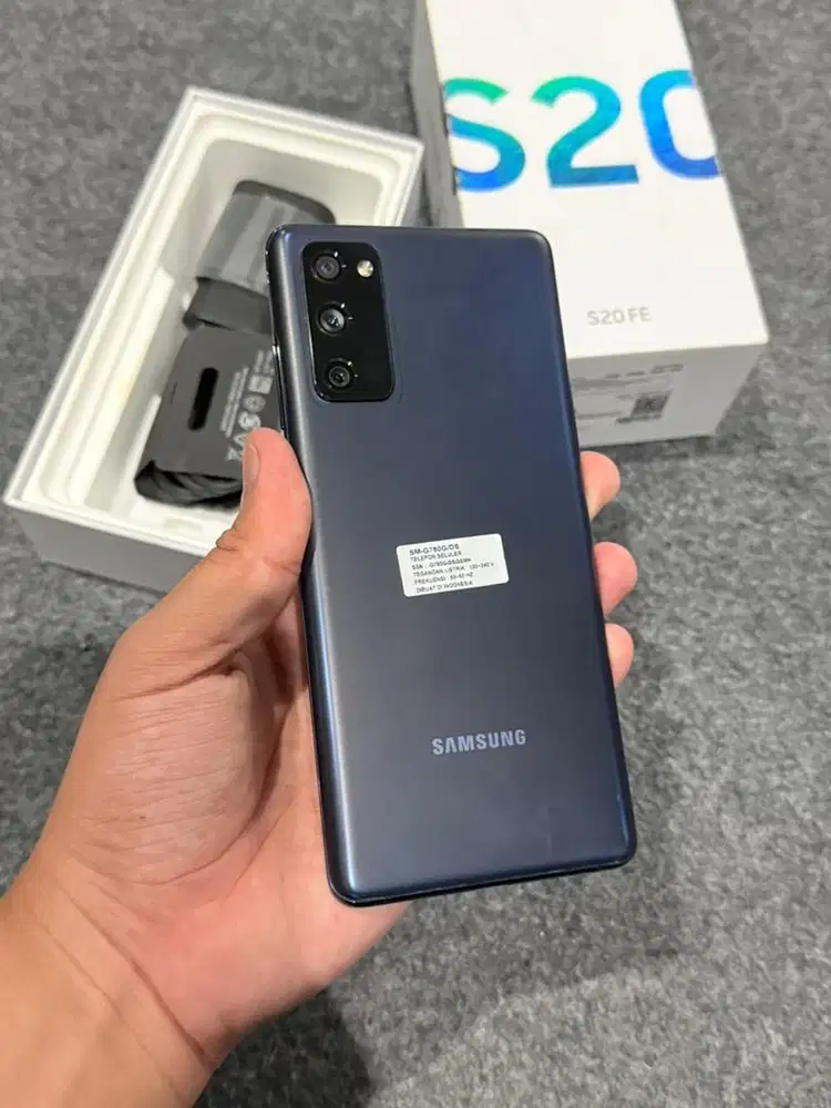samsung s20fe 8/128gb