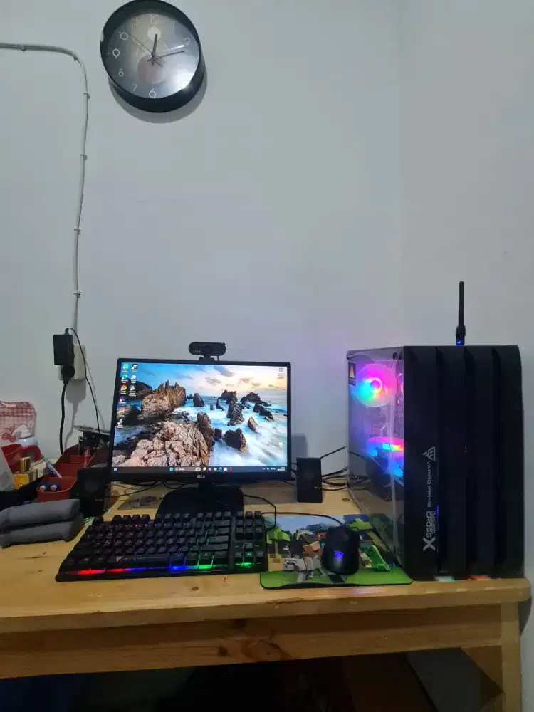 1 Set PC..JUAL CEPAT DAN MURAH AJA !!