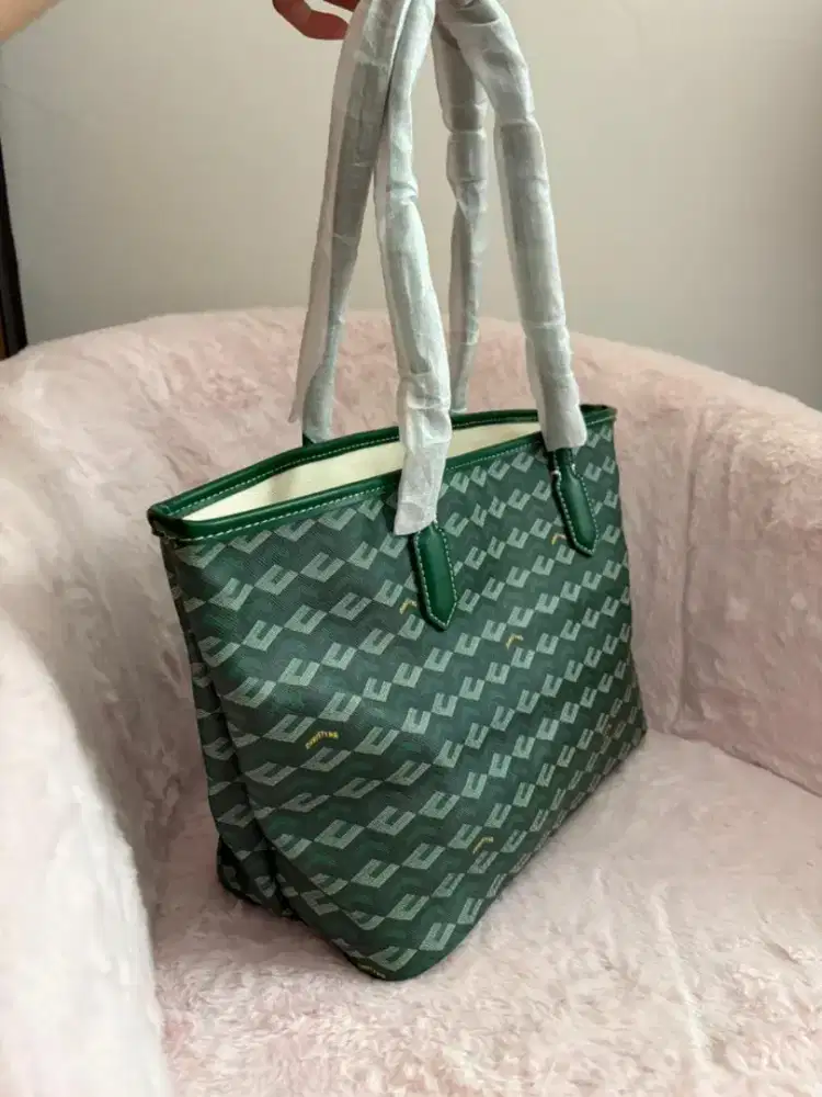 Christy ng Medium