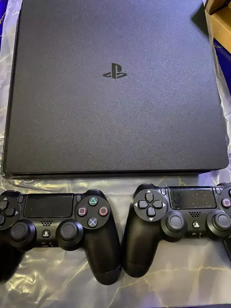 Playstation 4 slim Original 1 tb
