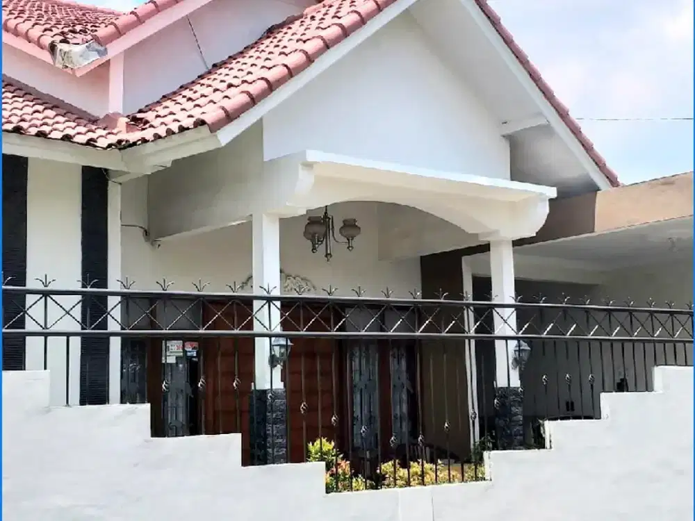 Rumah Siap Huni Hook Dekat SD Al Azhar Jakal