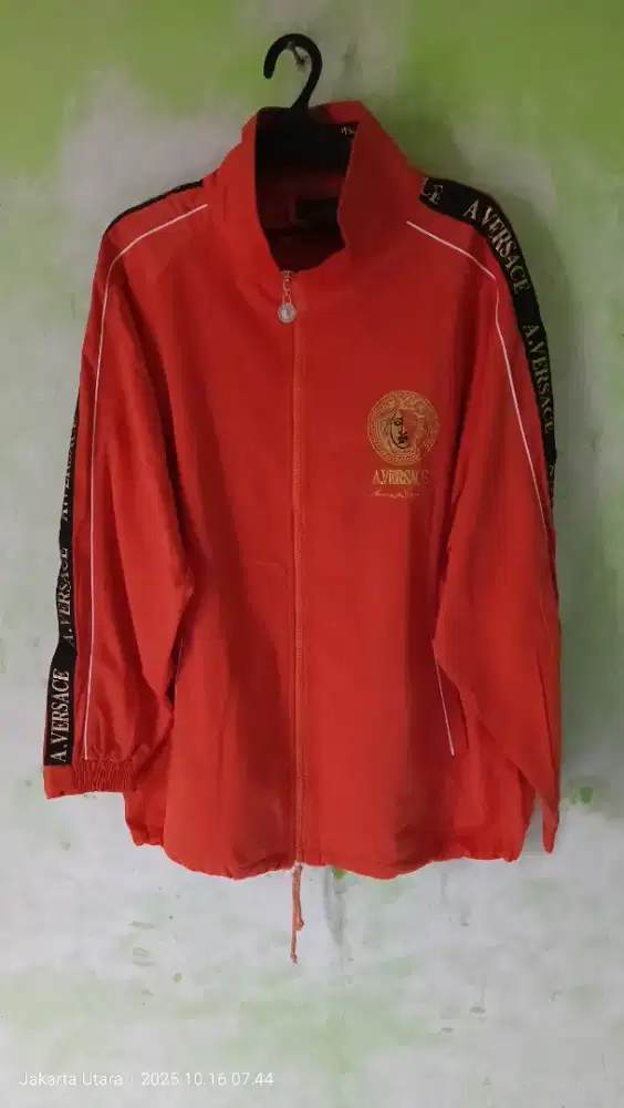 Jaket tractop versace