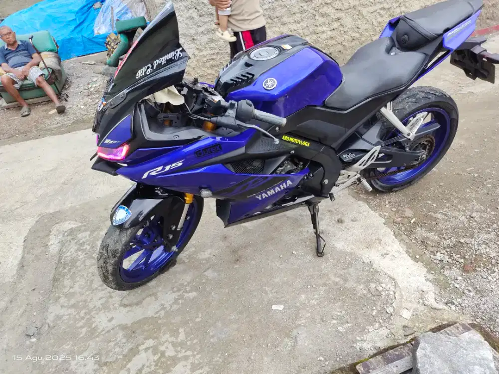 R15 v3 motor aman mesih sehat