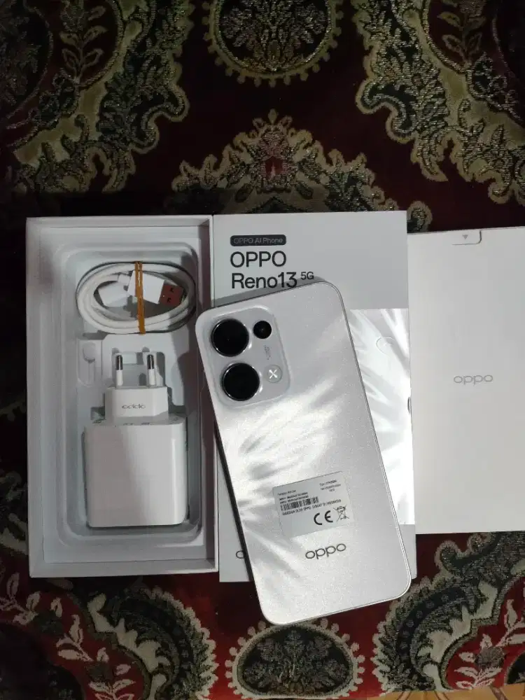 Oppo Reno 13 5g