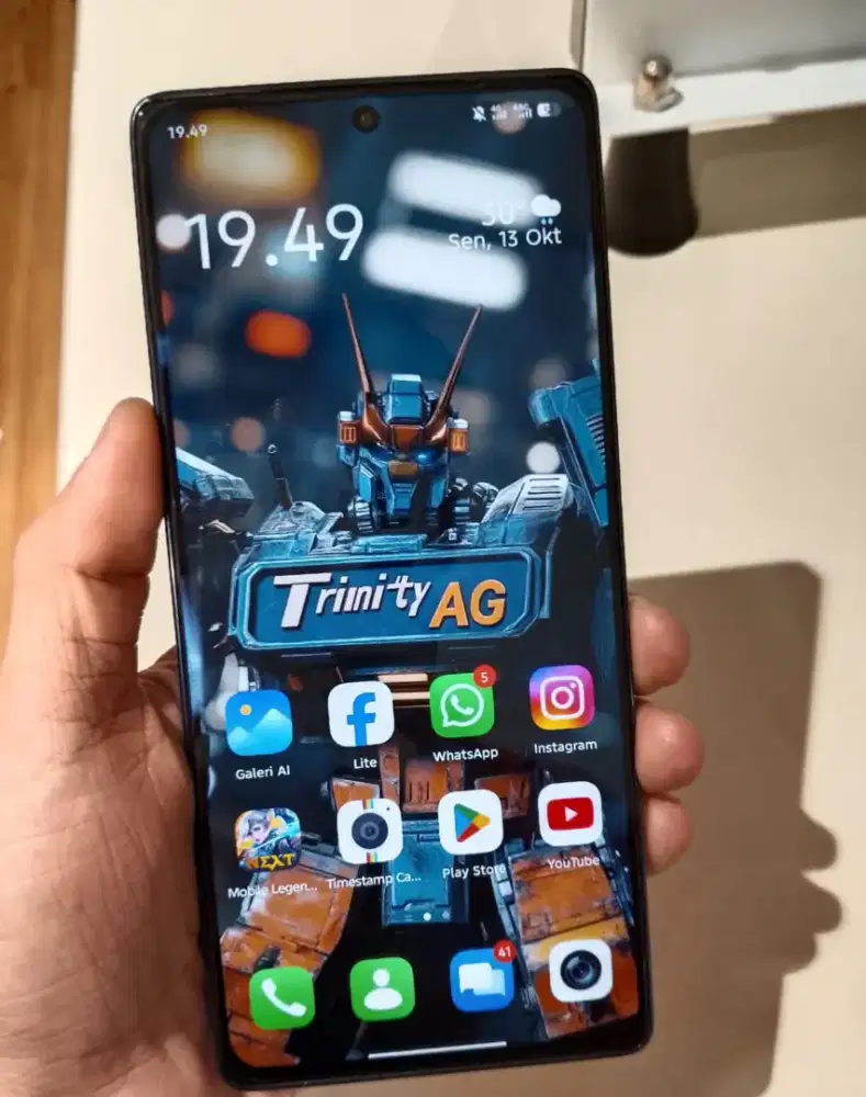 Infinix note 40 8/256 gb hp casan