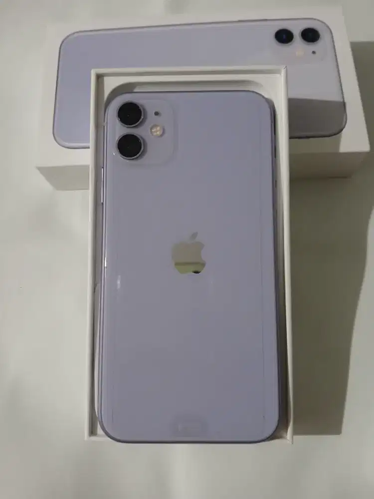 11 128gb ibox like new