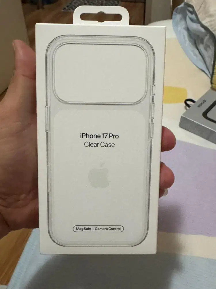 Iphone 17 Pro Clear Case with Magsafe 100% Original