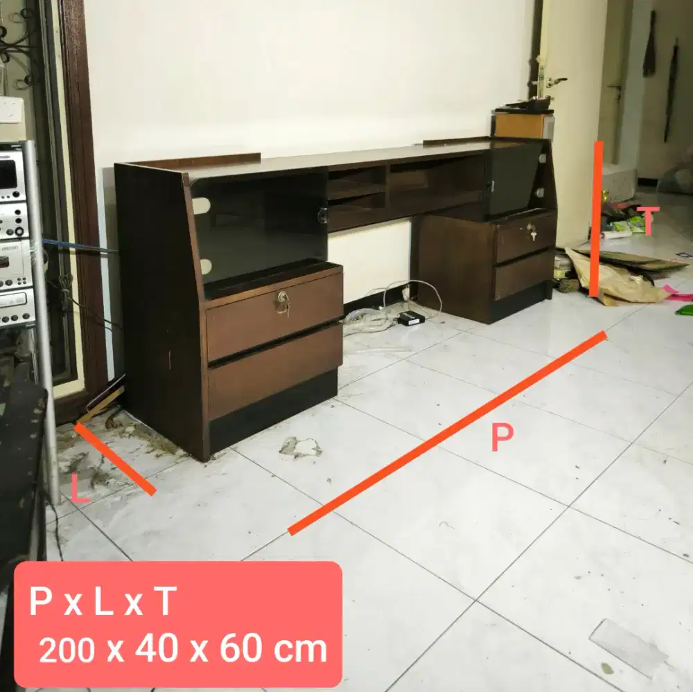 Meja TV kaca jati kuno