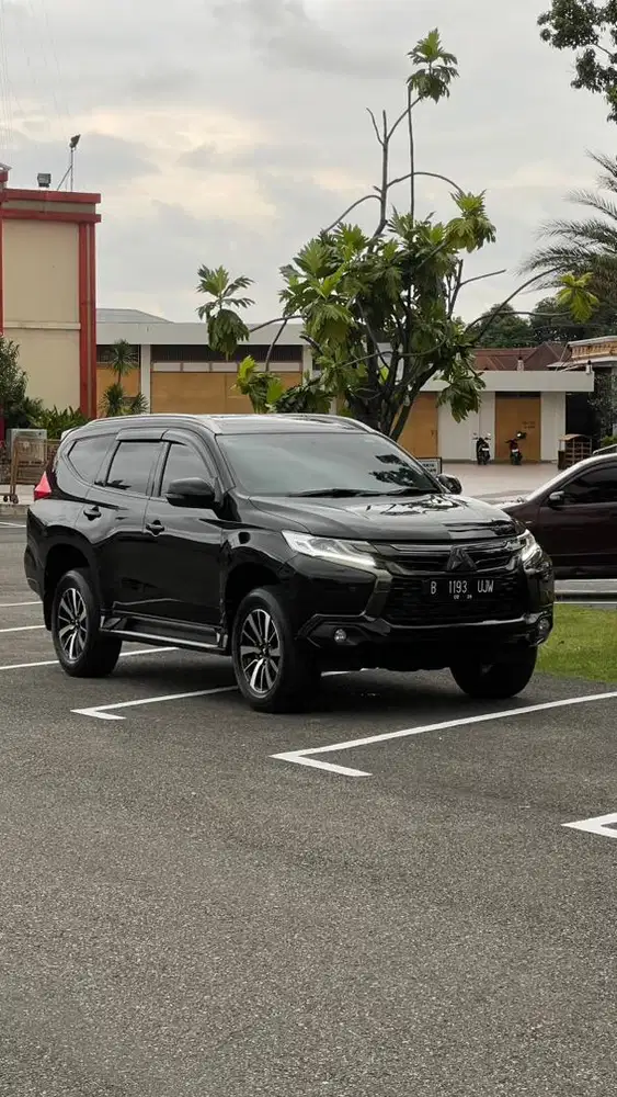 Pajero Sport Dakar Istimewa