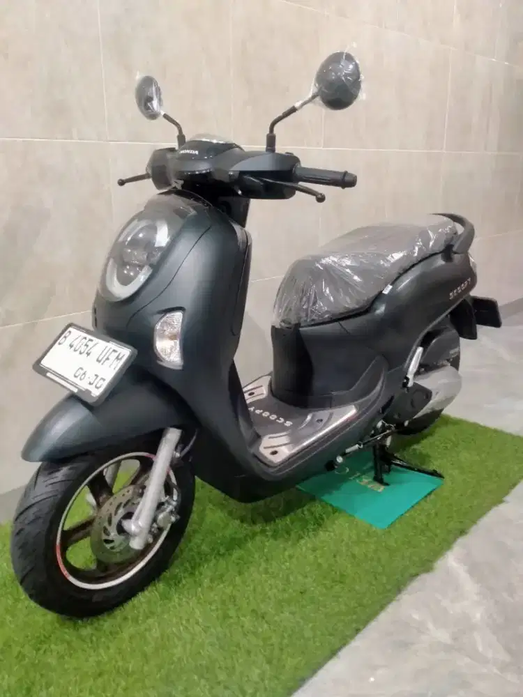 Honda New Scoopy Prestige Keyless 2025 KM.3000 Gratis Balik Nama