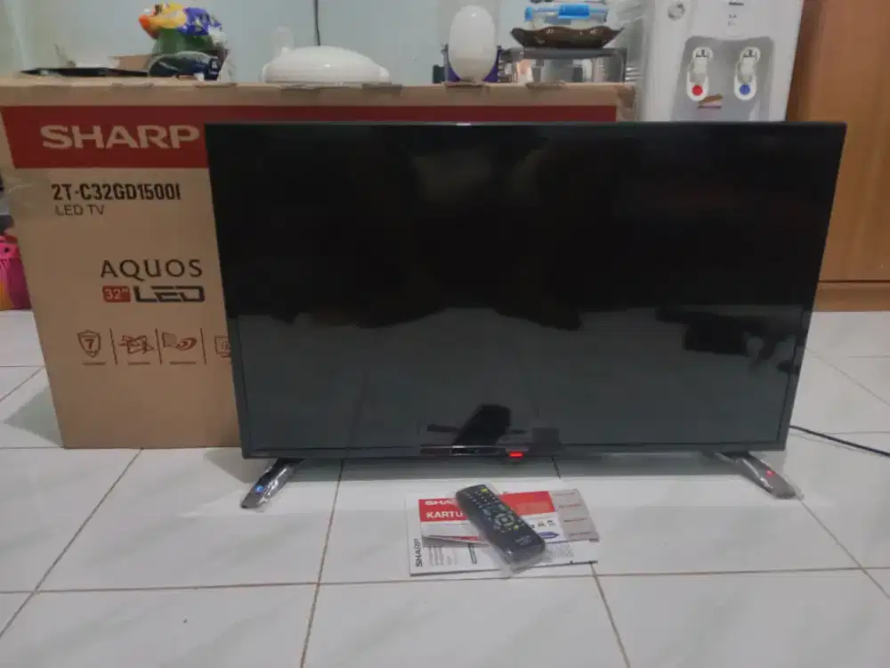 HRGA:1.3NET PAS TV LED SHARP 32IN 2BULAN PAKAI GRANSI PANJANG TENTUNYA