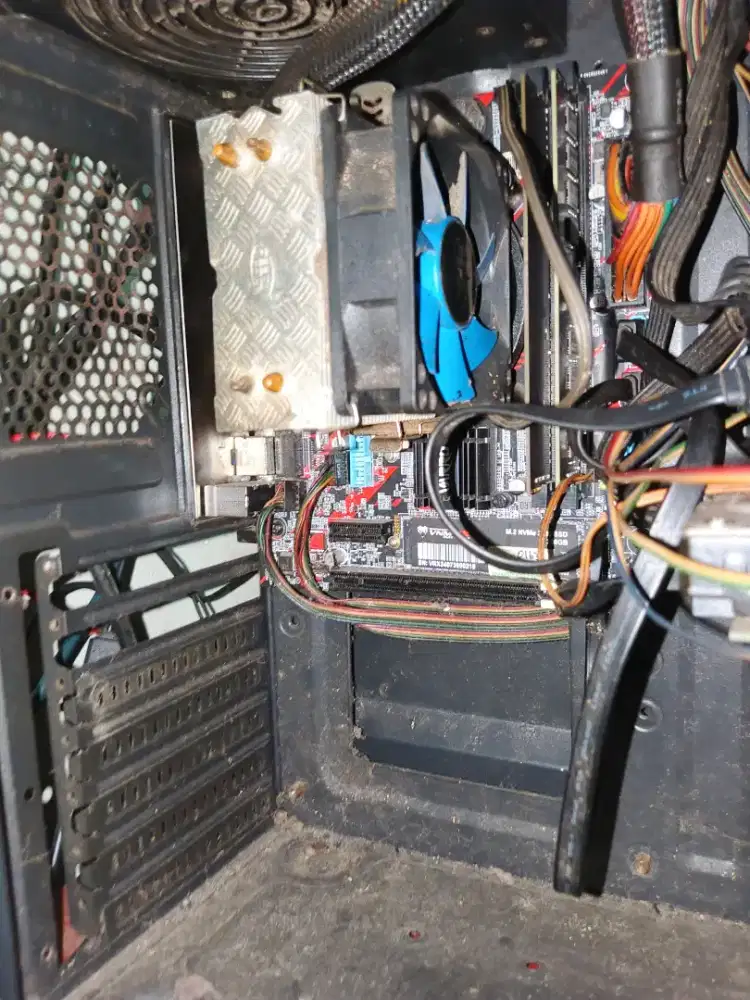 Paketan mobo siap pakai nego
