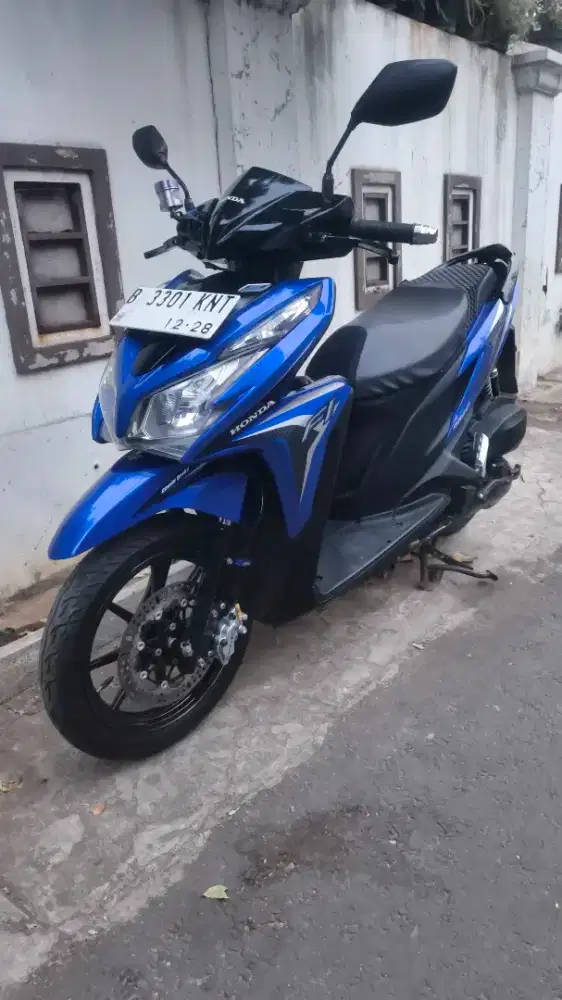 Vario 125 cbs iss 2013