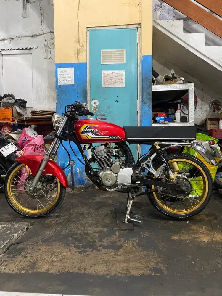 Cb basic megapro 2003