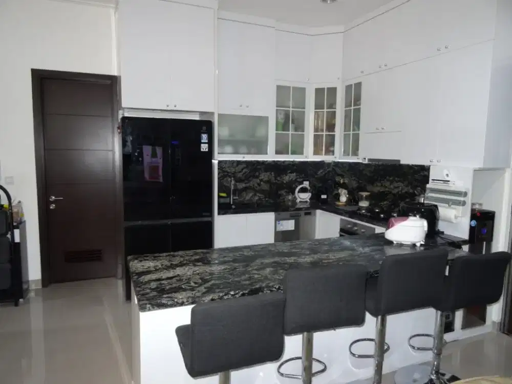 DIJUAL RUMAH PIK 2 10x15 SHM ON HAND FULL FURNISH SIAP HUNI TERMURAH
