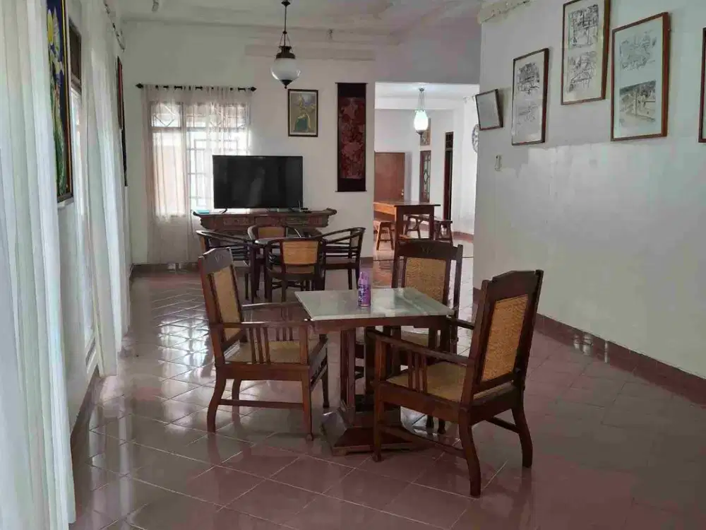 RUMAH KRATON