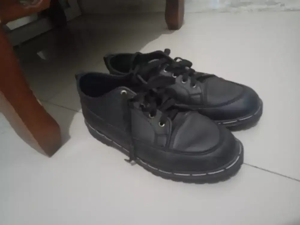 Sepatu pantofel