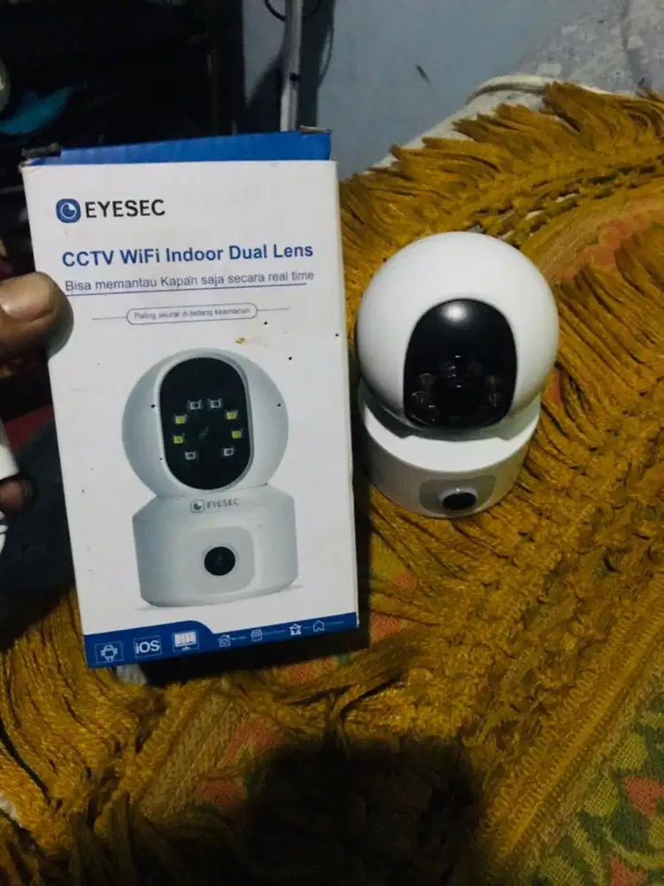 CCTV EYESEC WIFI INDOOR DUAL LENS