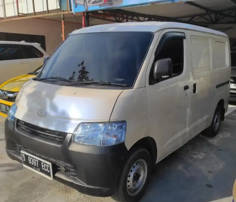Di jual mobil daihatsu blinvan 1,3 sdh ada ac