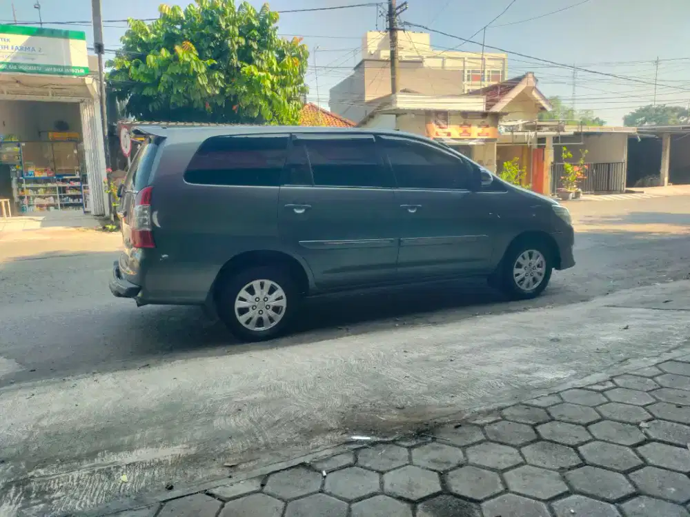 Kijang Innova 2012 G AT Diesel