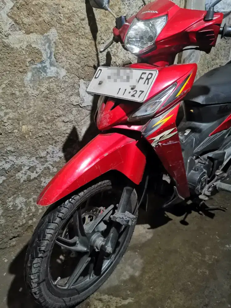 Revo 100 orisinil standar pabrik