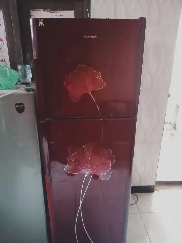 Kulkas Politron 2 pintu jumbo blm pernah servis