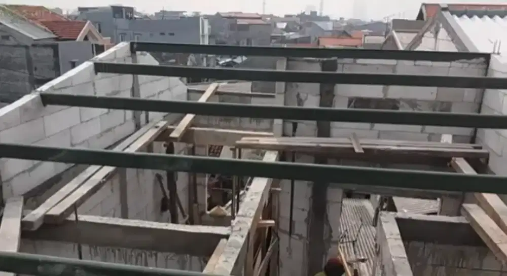 rangka cnp penutup atap spandek