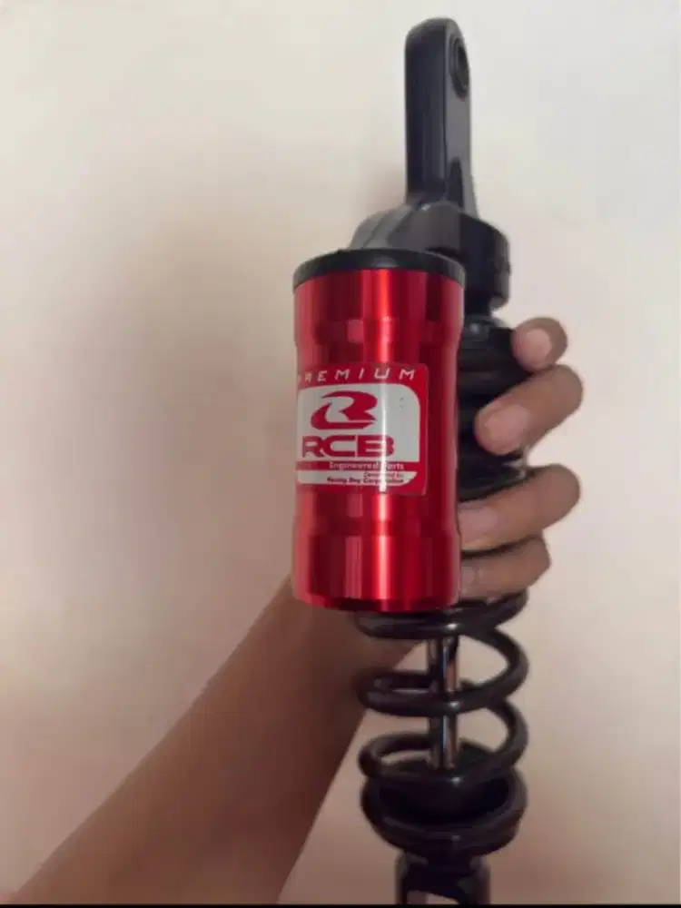 Shock belakang Vario 125/150