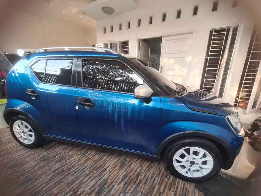 Bismillah dijual Suzuki Ignis GX limited edition 2017 blue white