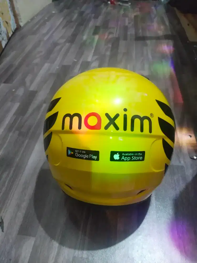 Helm maxim original