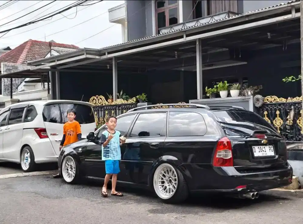 Chevrolet Estate Station Wagon STANCE LOOK