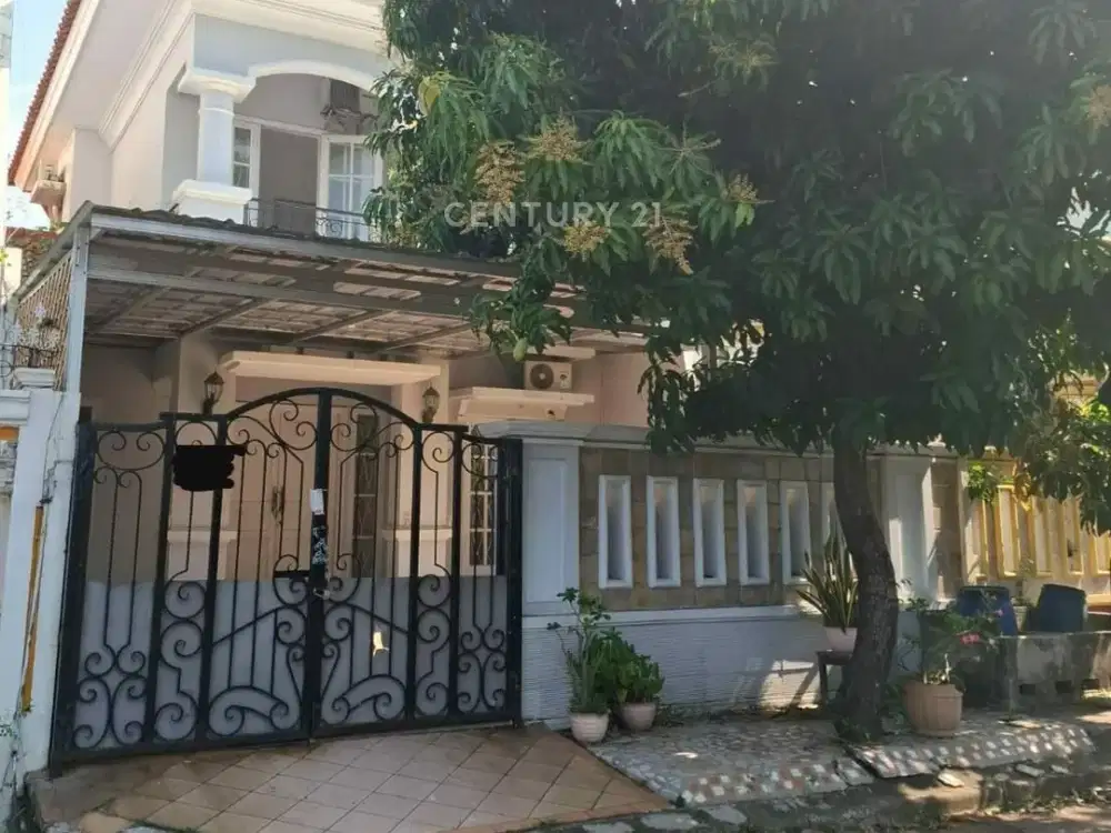 Rumah Rapi  Strategis Royal Residence Pulo Gebang