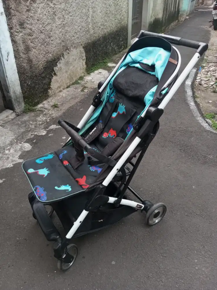Stroller Baby Does Dino .