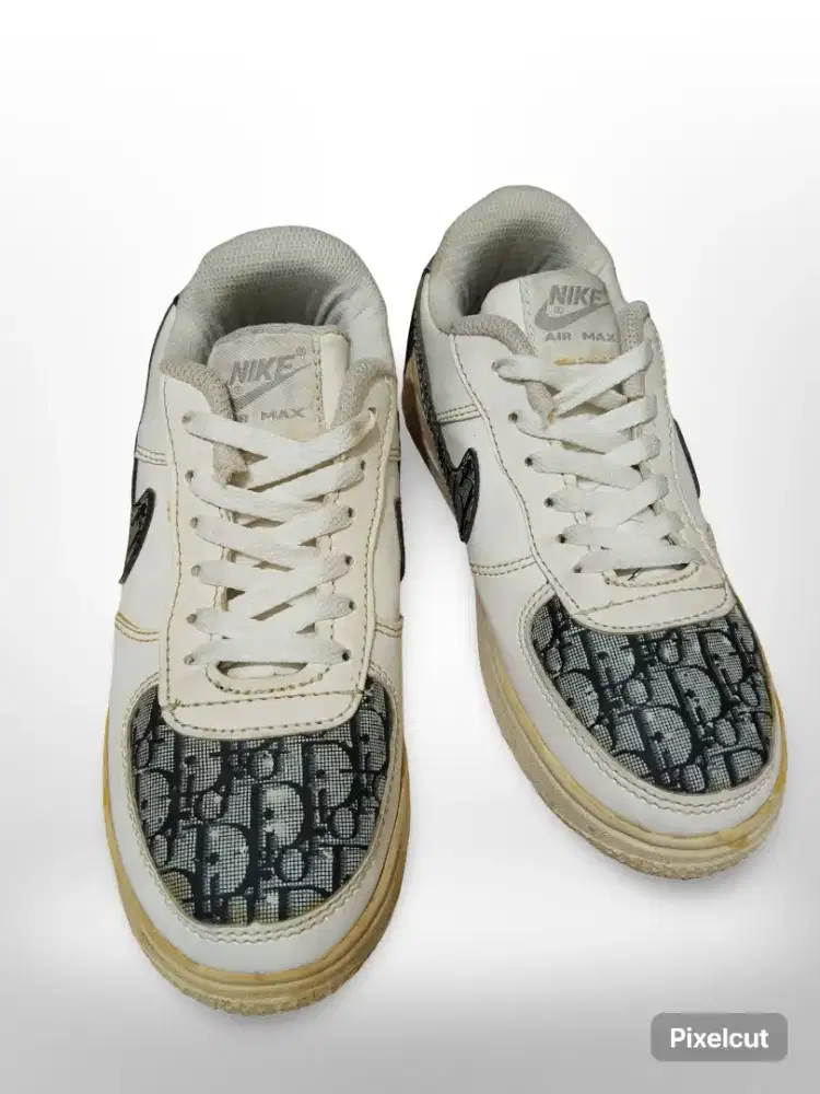 Sneakers Import