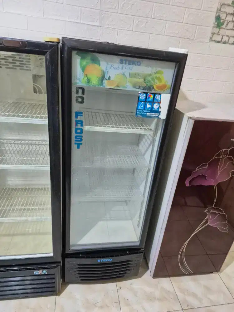 SHOWCASE STEKO 200L