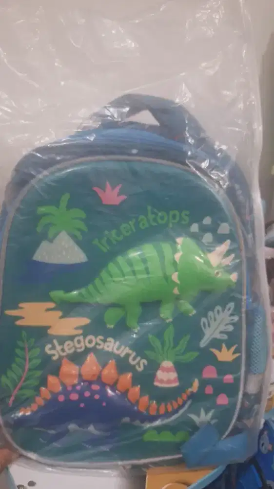 Ransel anak sekolah