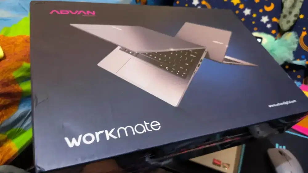 LAPTOP ADVAN WORKMATE AMD RYZEN 5.3500U RAM 8GB+256GB SSD. BARU. RESMI