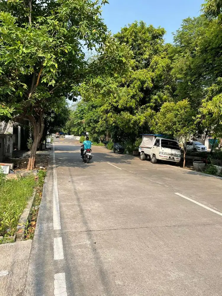 Disewakan tanah letak strategis
