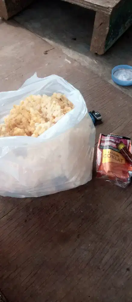Butuh pekerjaan