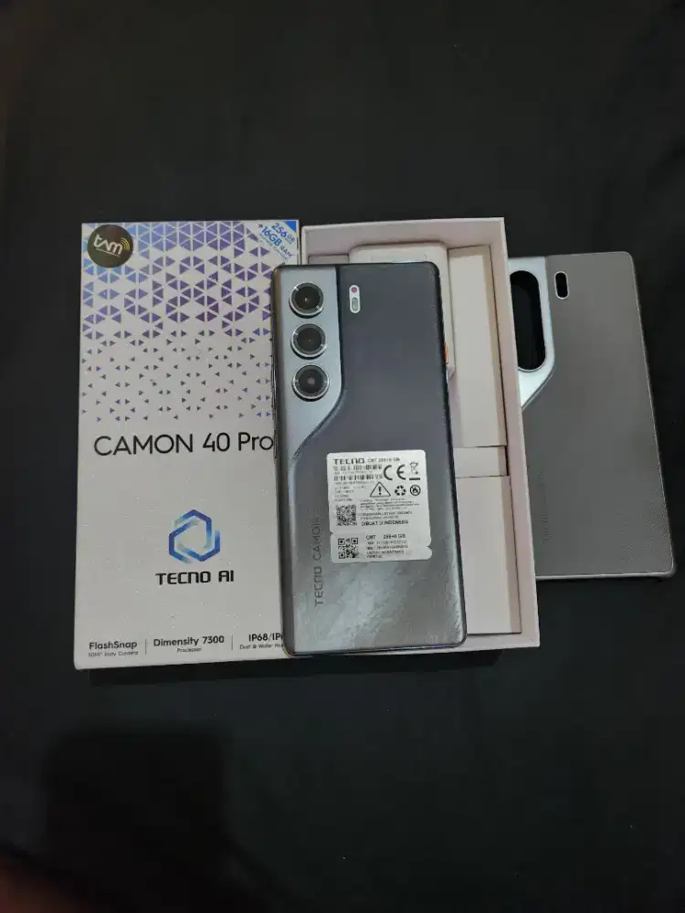 Jual HP tecno camon 40 pro 5g 8/256 likenew istimewa