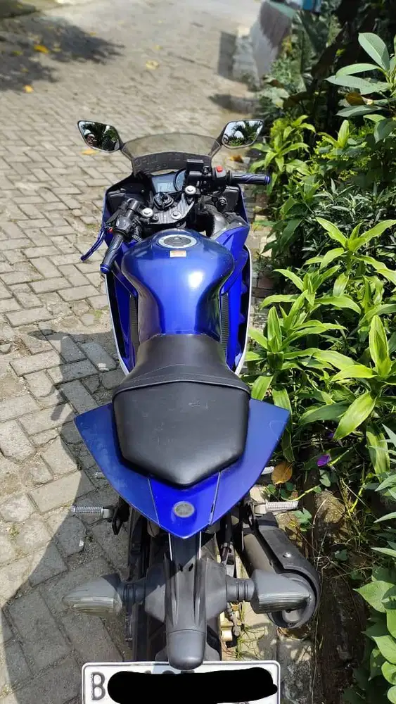 Dijual Yamaha R15 V2 2016 11jt