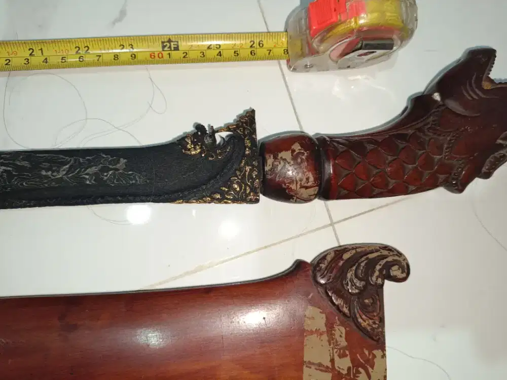 Borongan barang antik