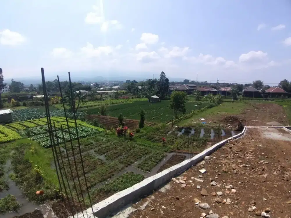 Villa Inden Bangun Kota Batu