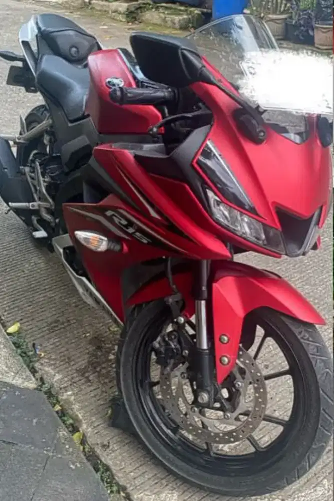 Yamaha R15 2018