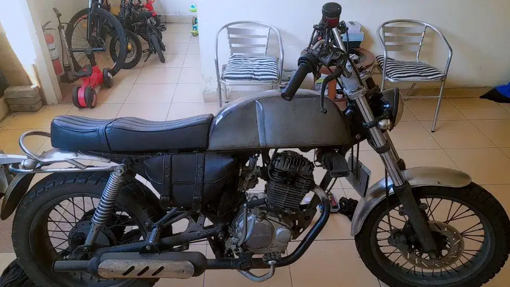 Jual motor castum Honda GL Max Ii tahun 2003