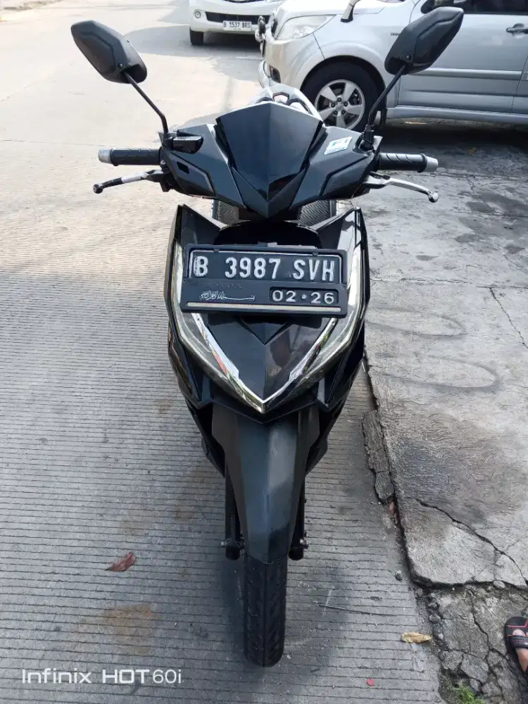 Honda Vario CW 150 TH 2016 KONDISI GRESS PAJAK PANJANG JUAL CEPAT AJA